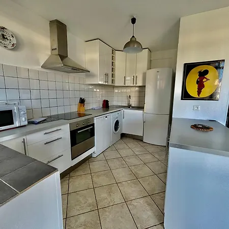 Grand T3 Avec Vue - Proche - Parking & Ac Apartament Ajaccio (Corsica)