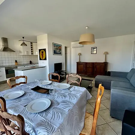 Grand T3 Avec Vue - Proche - Parking & Ac Apartament Ajaccio (Corsica)