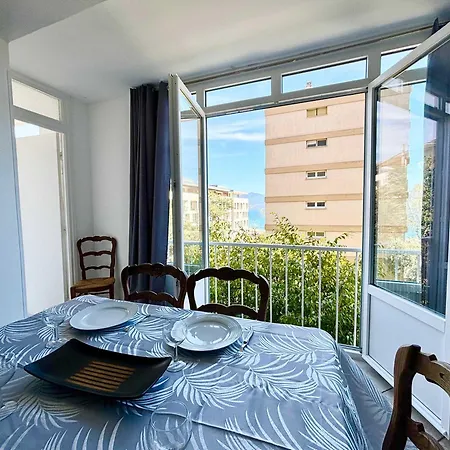 Apartament Grand T3 Avec Vue - Proche - Parking & Ac Ajaccio (Corsica)