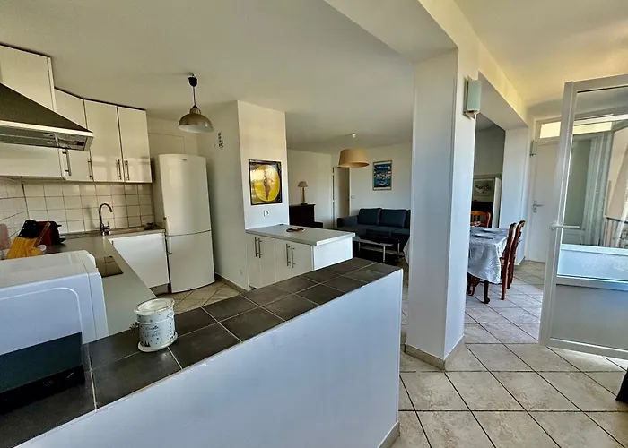 Apartmán Grand T3 Avec Vue - Proche - Parking & Ac